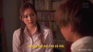Melody marks cực dễ thương khi làm người mẫu đồ lót sexy